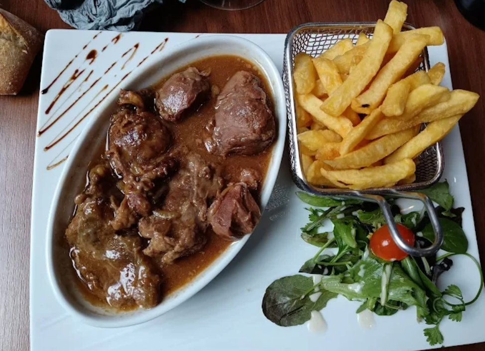 la-regalade-restaurant-grillage-plats-cuisines-maison