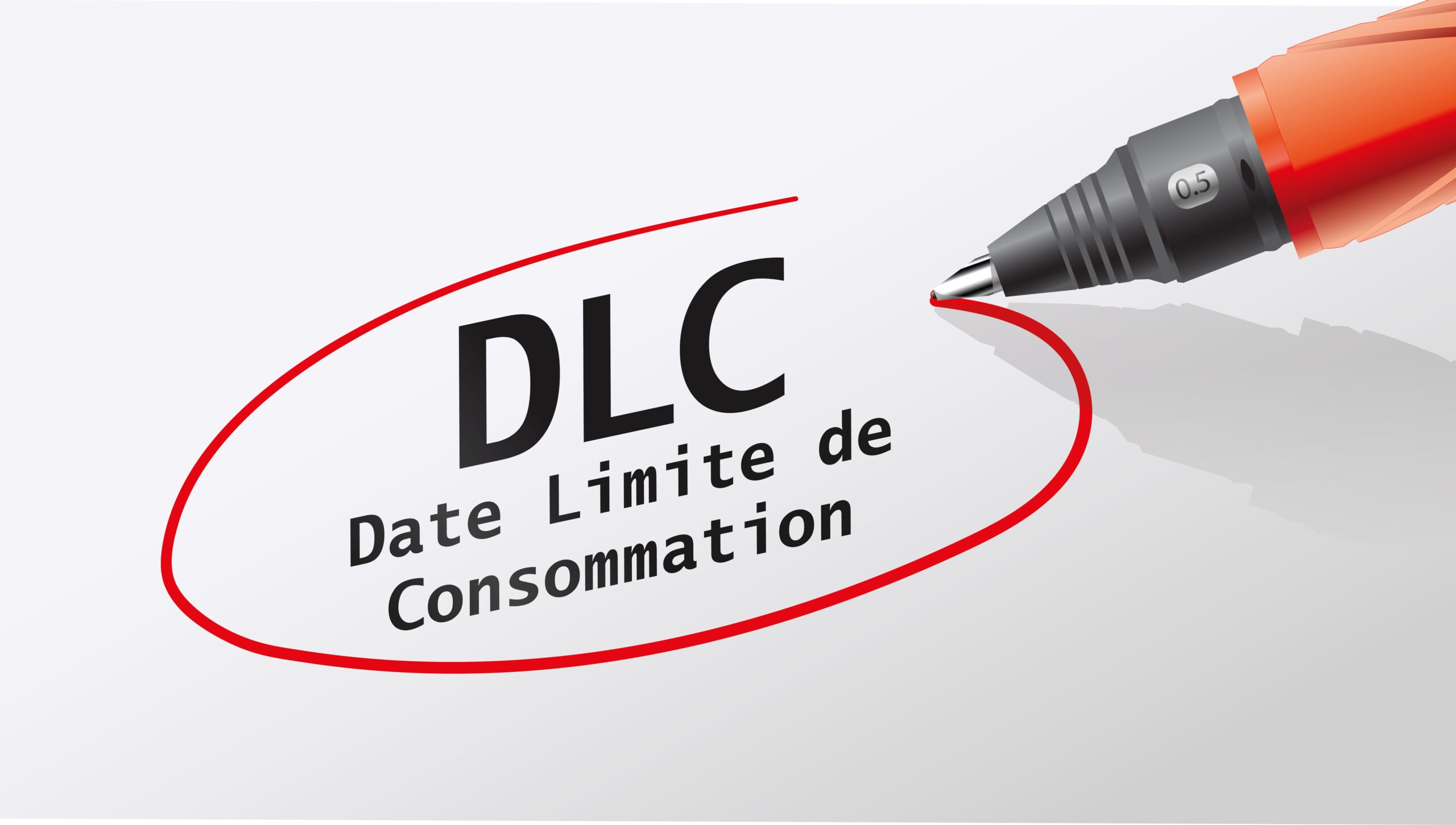 Produit alimentaire avec date limite de consommation imprimée sur l'emballage